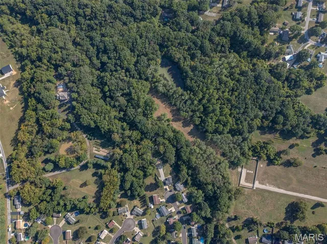 $192,000 | 100 St Jude Drive, Godfrey, IL 62035