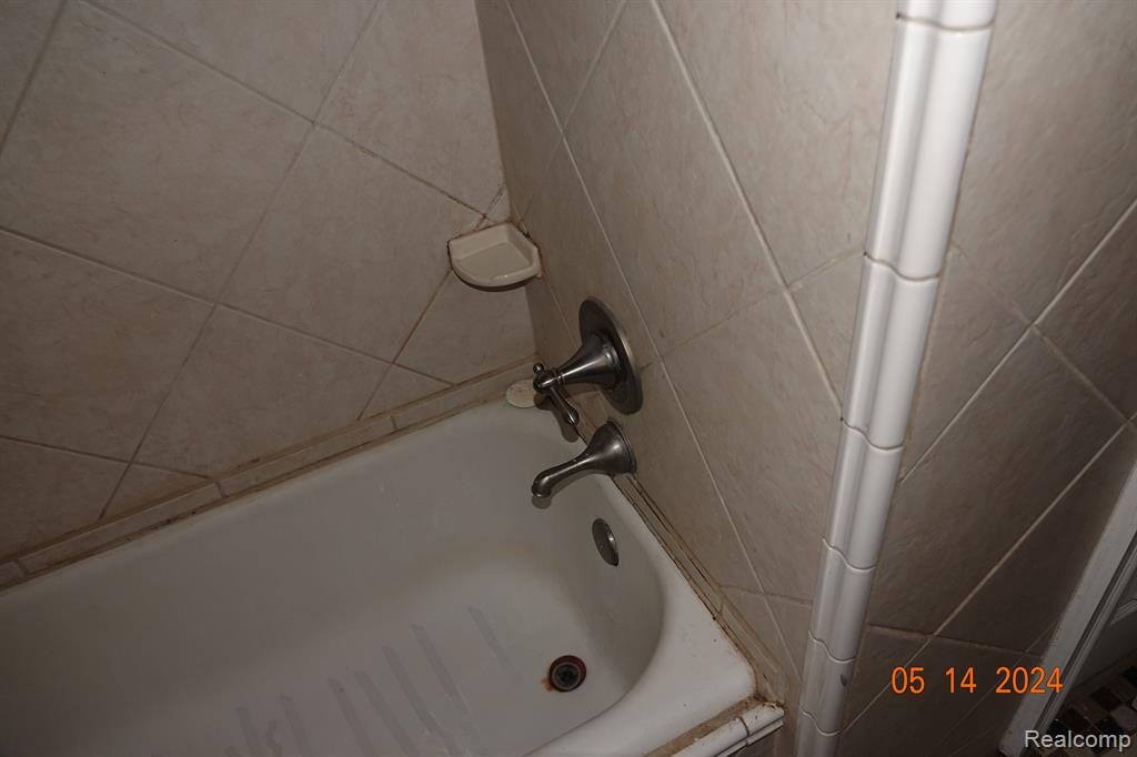4140 Harvard Road Detroit, MI 48224 - Photo 19 of 27