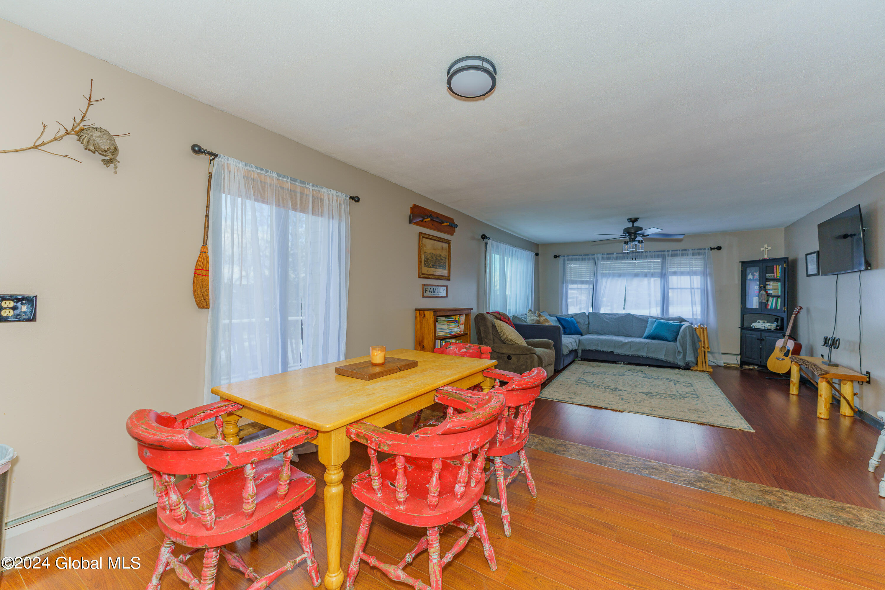 2298 Coach Road Argyle, NY 12809 - Photo 27 of 45 2 Greatroom 8