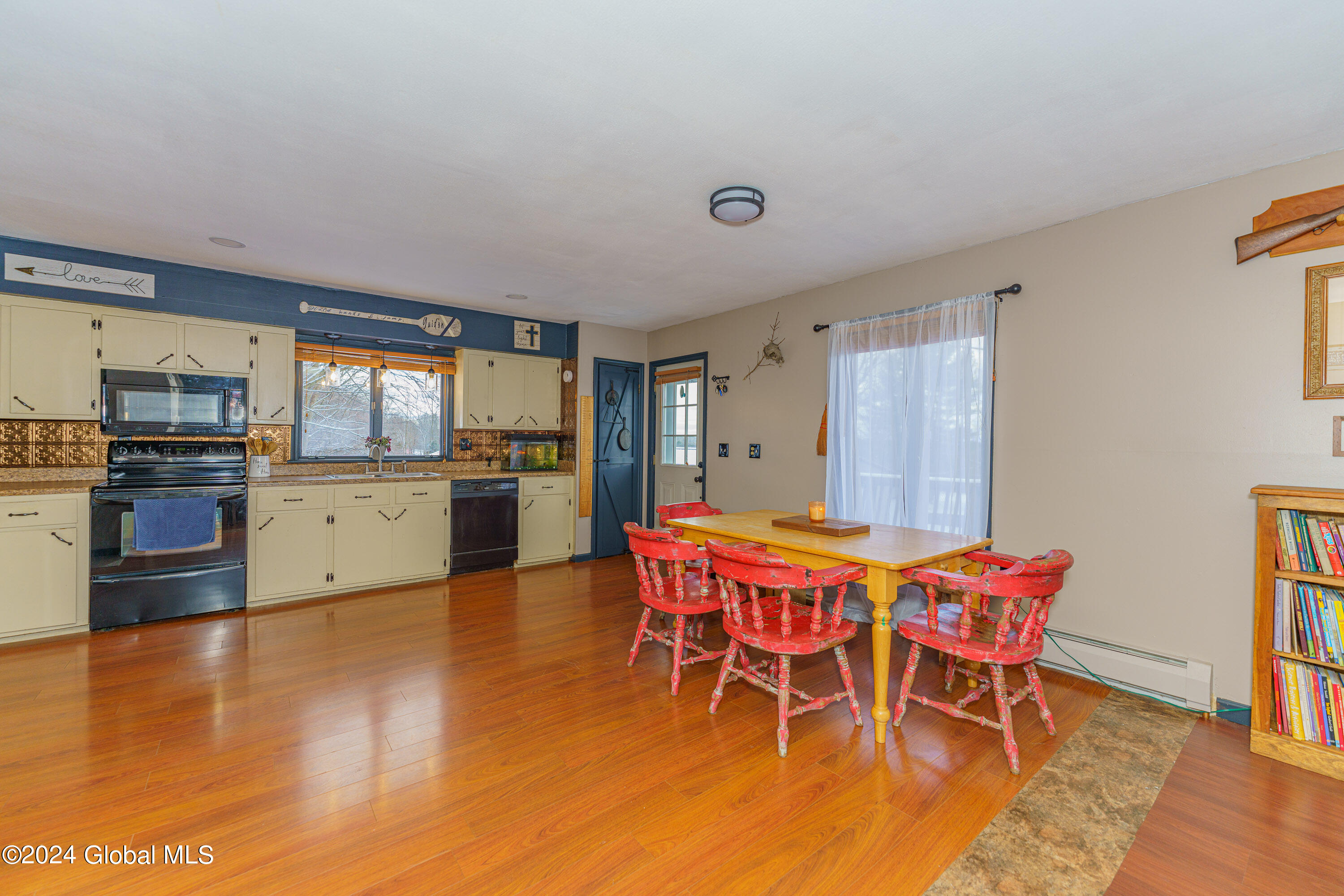 2298 Coach Road Argyle, NY 12809 - Photo 29 of 45 2 Greatroom 6