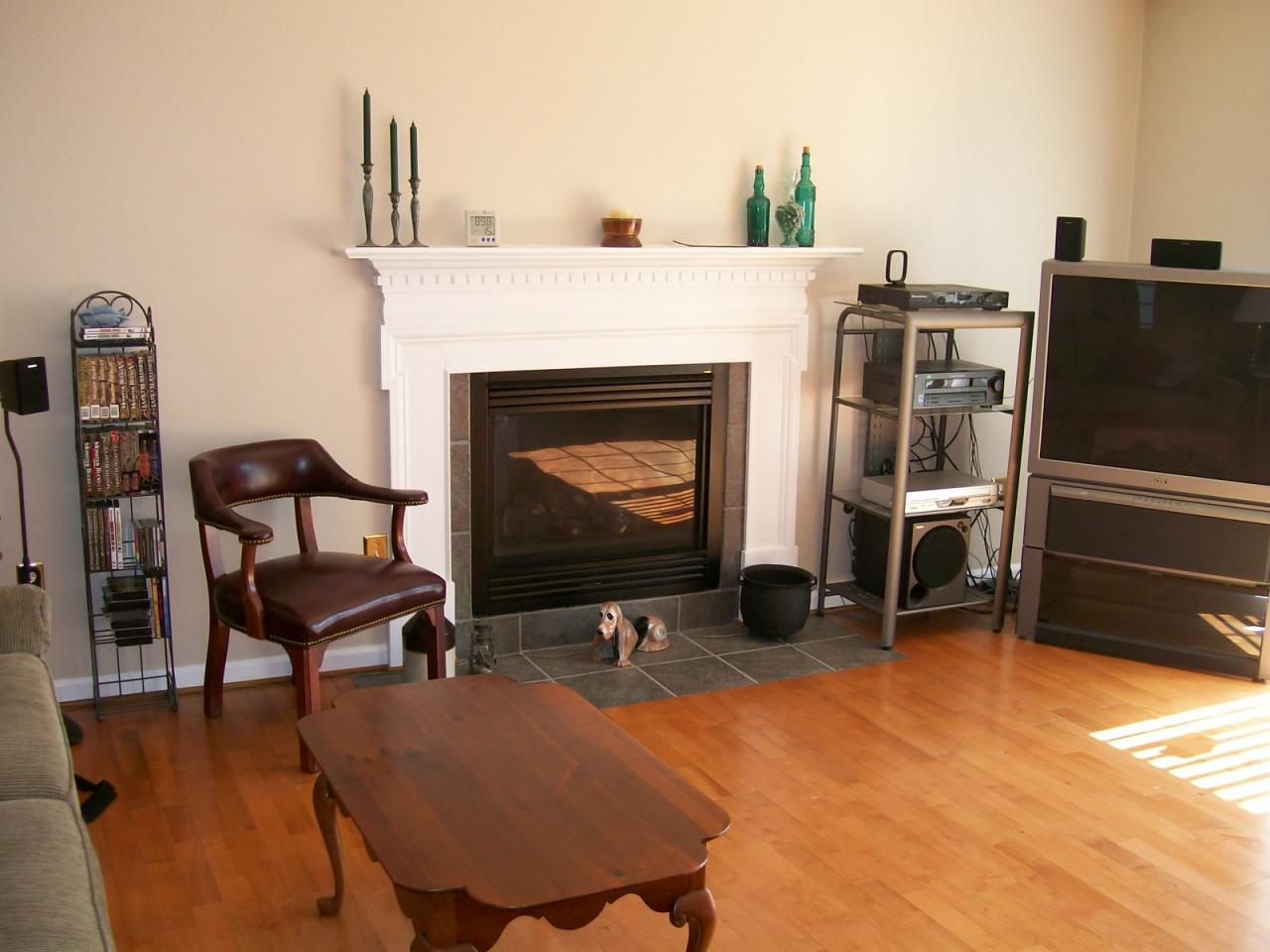 1002 Persinger Road Southwest Roanoke, VA 24015 - Photo 3 of 11 Listing Photo
