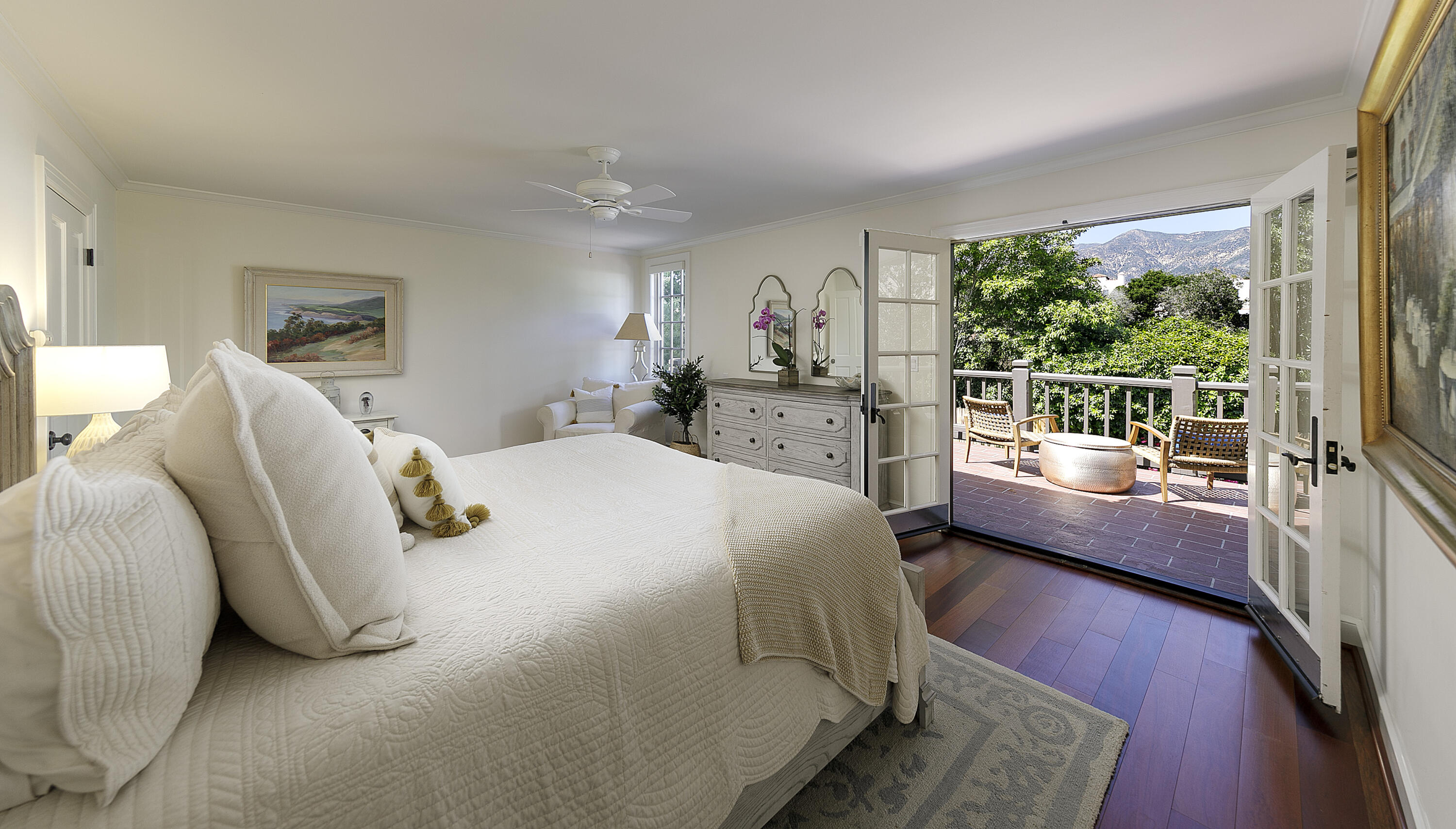 1284 Spring Road Montecito, CA 93108 - Photo 7 of 21 Primary Bedroom