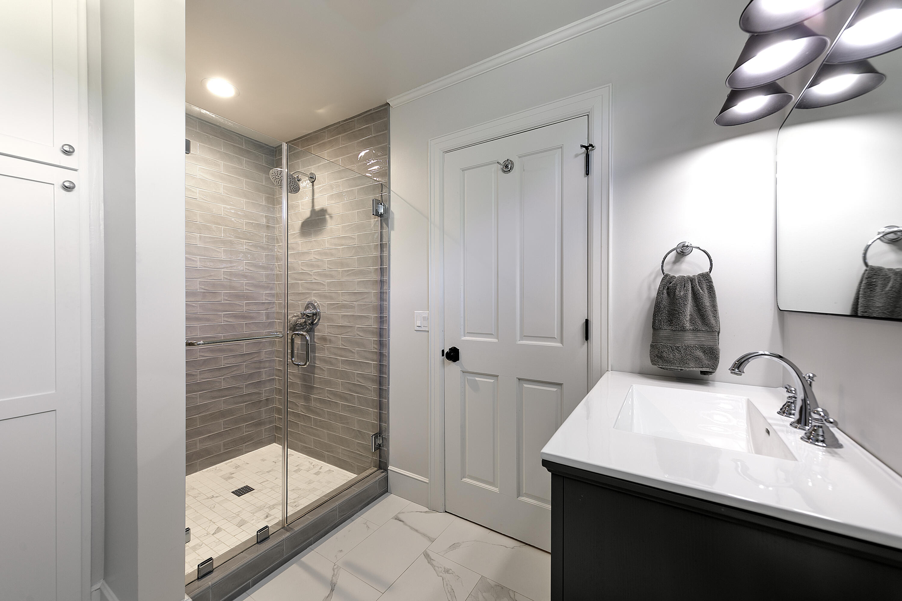 1284 Spring Road Montecito, CA 93108 - Photo 10 of 21 Primary Bathroom