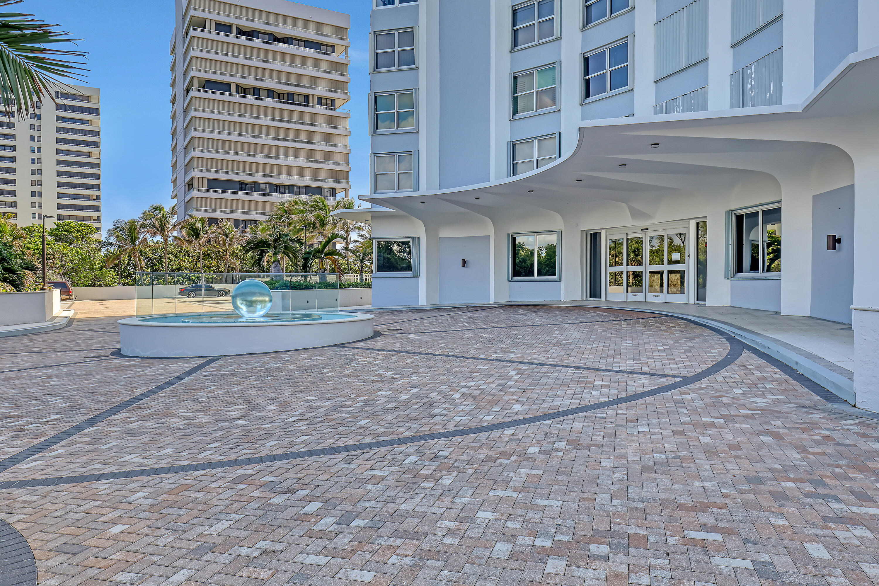 5200 North Ocean Drive, Unit 1902 Riviera Beach, FL 33404 - Photo 3 of 104 Corniche