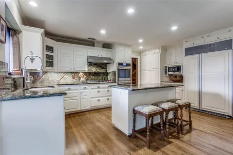 $1,225,000 | 9009 Arbor Park Drive, Dallas, TX 75243