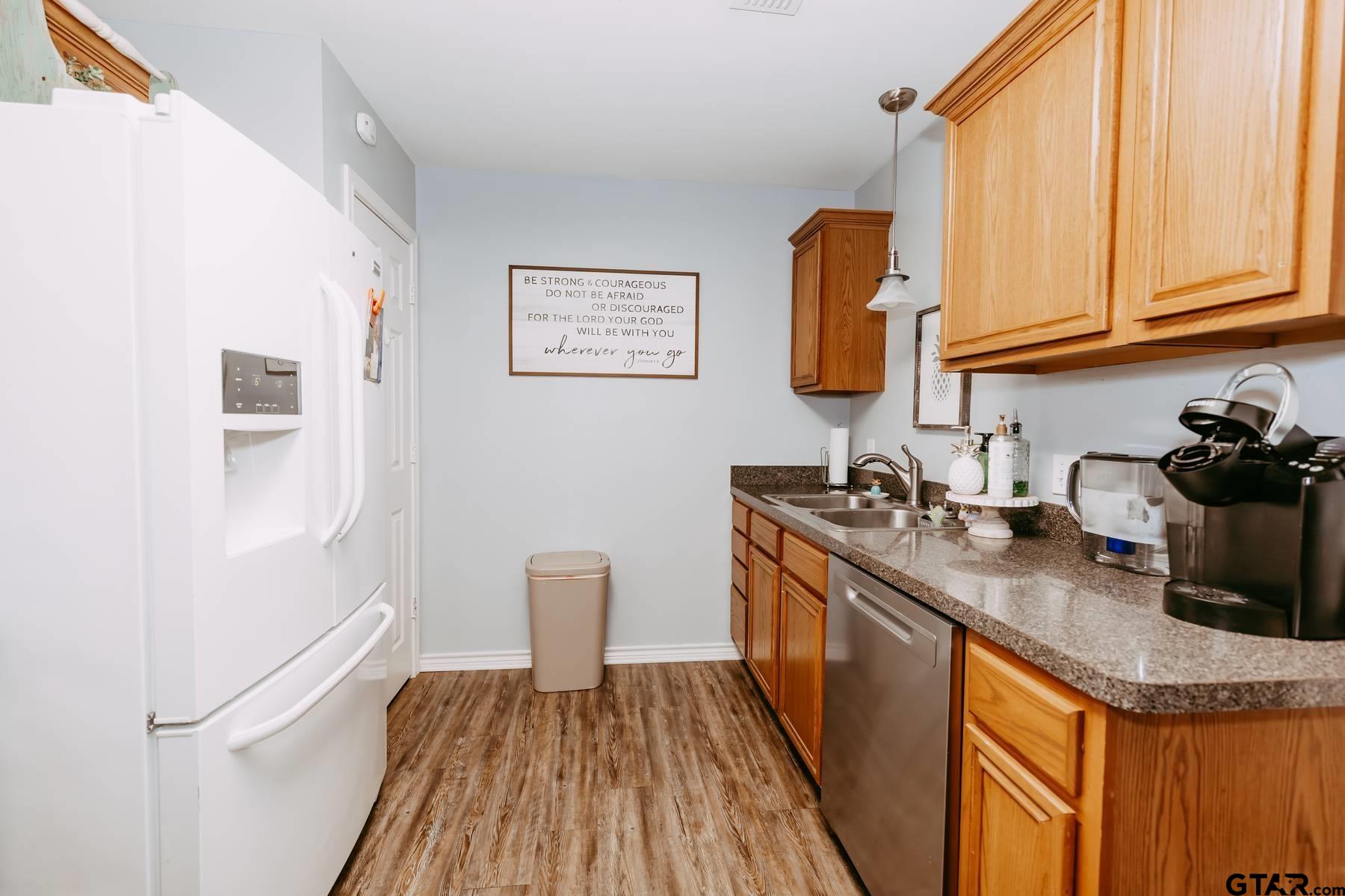 11224 Preakness Drive Flint, TX 75762 - Photo 15 of 43