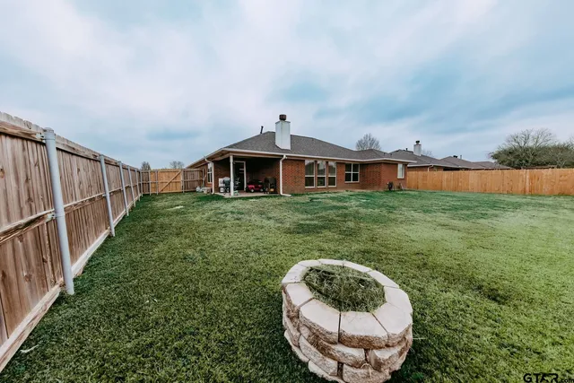 $259,900 | 11224 Preakness Drive, Flint, TX 75762