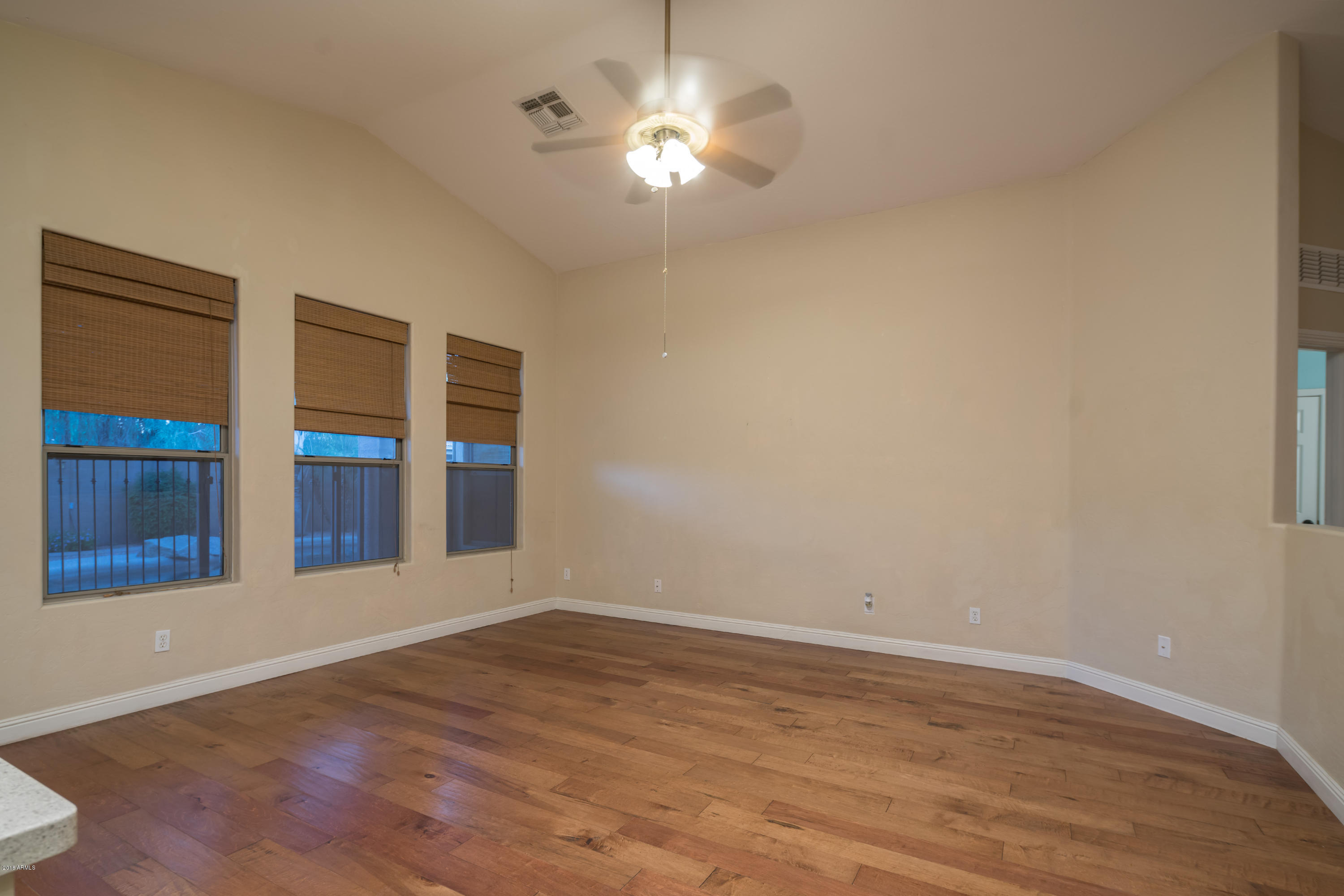 3327 East Chickadee Road Gilbert, AZ 85297 - Photo 7 of 42 Greatroom 2