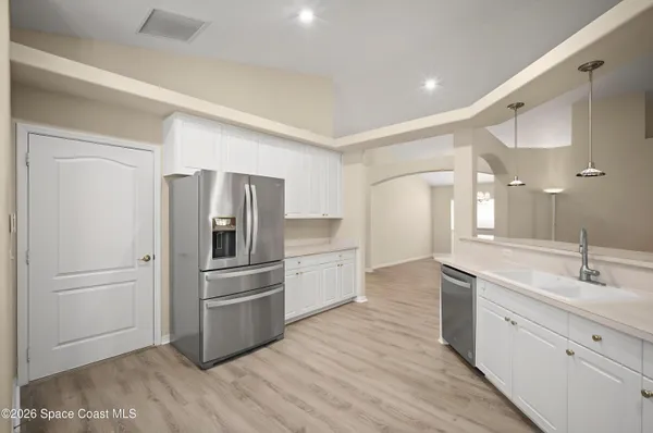 $2,800 | 6924 Renshaw Drive, Melbourne, FL 32940