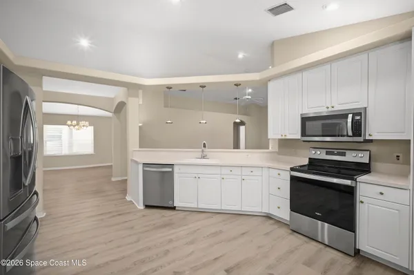 $2,800 | 6924 Renshaw Drive, Melbourne, FL 32940