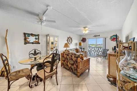 $4,450,000 | 628 Southwind Circle, North Palm Beach, FL 33408