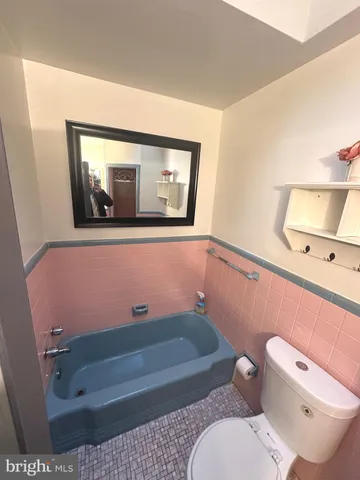 $1,495 | 8027 Rodney Street, Unit 2, Philadelphia, PA 19150