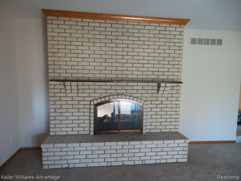 38548 Eight Mile Road Northville, MI 48167 - Photo 19 of 43