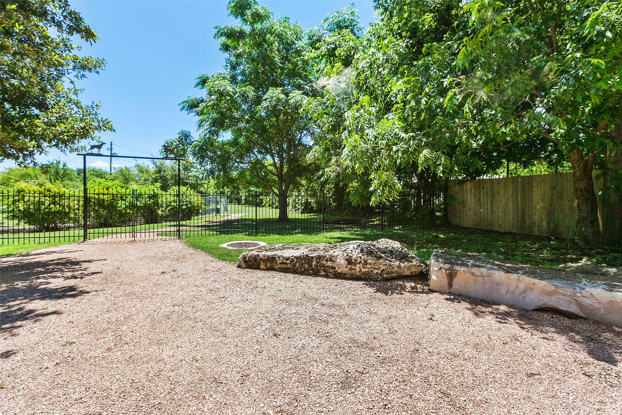 13420 Lyndhurst Street, Unit 308 Austin, TX 78717 - Photo 25 of 25 Doggie Park