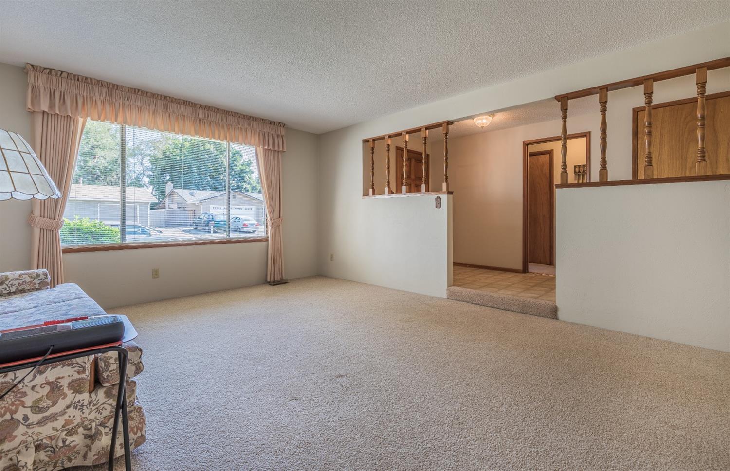 40 Donna Way Central Point, OR 97502 - Photo 24 of 32 Additional Photo