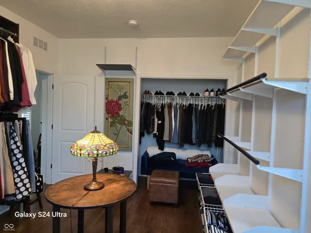 $513,997 | 720 Erin Drive, Avon, IN 46123