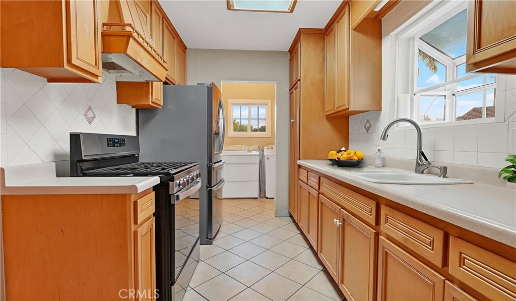 581 Kern Street La Habra, CA 90631 - Photo 12 of 42