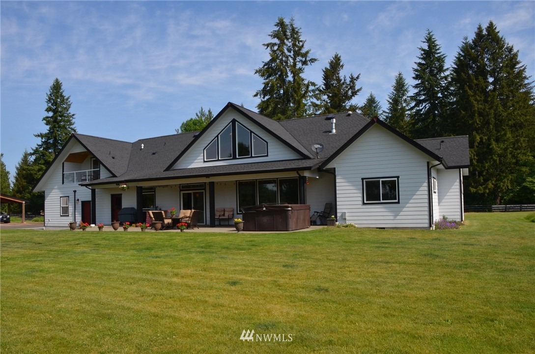 7411 Johnson Road Southeast Olympia, WA 98513 - Photo 3 of 21 Gallery Image 3