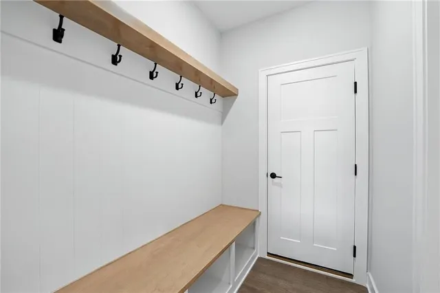 $705,000 | 4264 Lk Shr Drive, Basehor, KS 66007