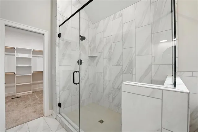 $705,000 | 4264 Lk Shr Drive, Basehor, KS 66007