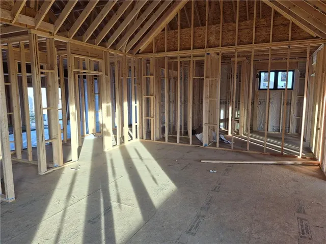 $705,000 | 4264 Lk Shr Drive, Basehor, KS 66007