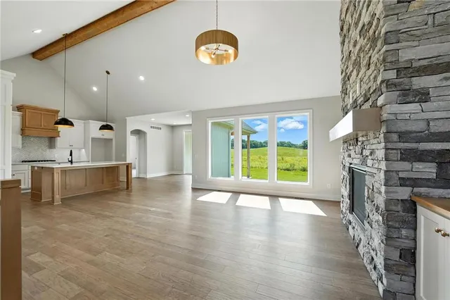 $705,000 | 4264 Lk Shr Drive, Basehor, KS 66007