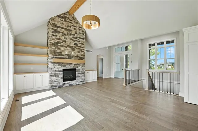 $705,000 | 4264 Lk Shr Drive, Basehor, KS 66007