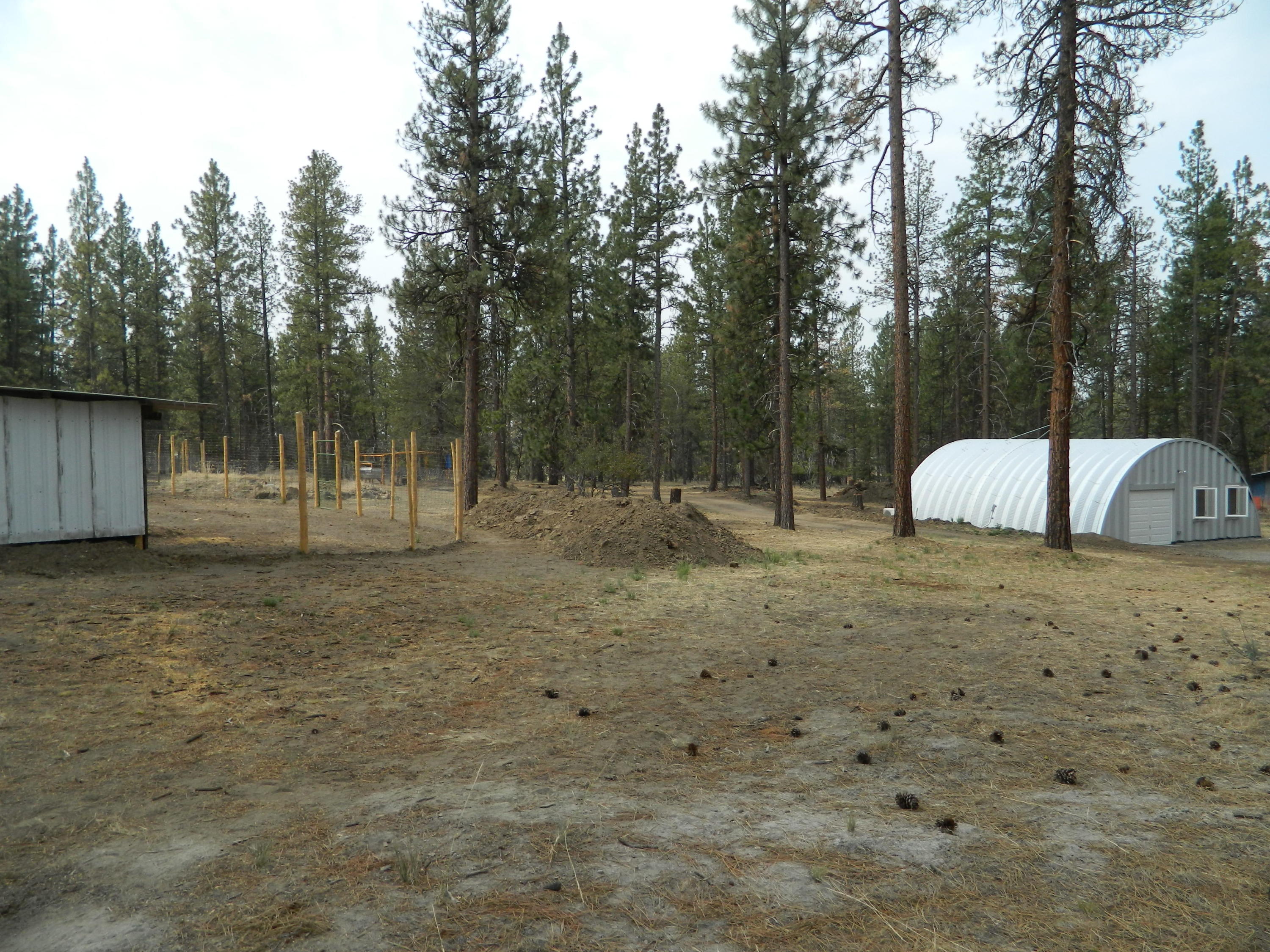 27956 Petersteiner Road Bonanza, OR 97623 - Photo 15 of 25 DSCN0074