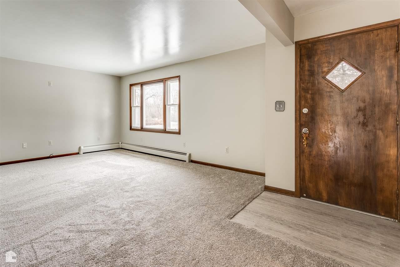 7507 Trumble Road Columbus, MI 48063 - Photo 4 of 25 50029898-3.JPG