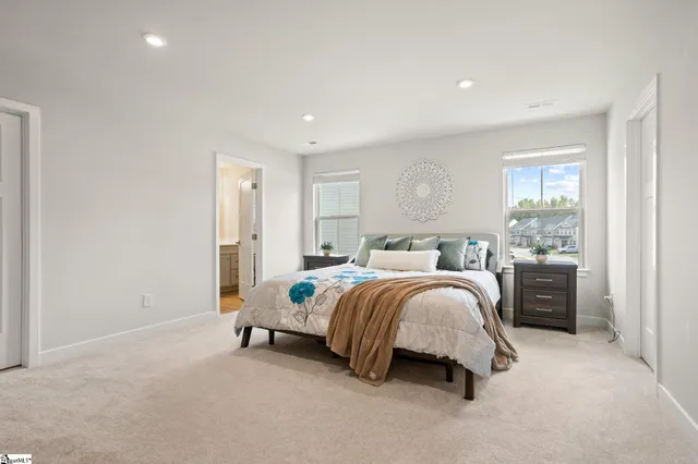 $294,900 | 561 Martin Crk Drive, Simpsonville, SC 29680