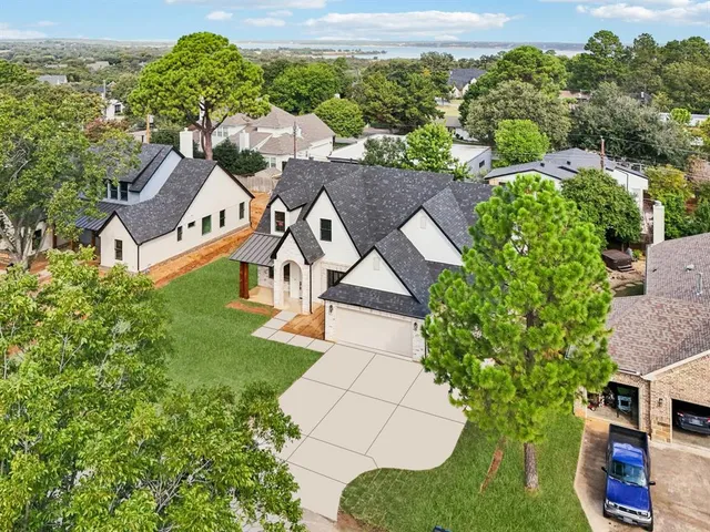 $879,000 | 2622 Evinrude Drive, Grapevine, TX 76051