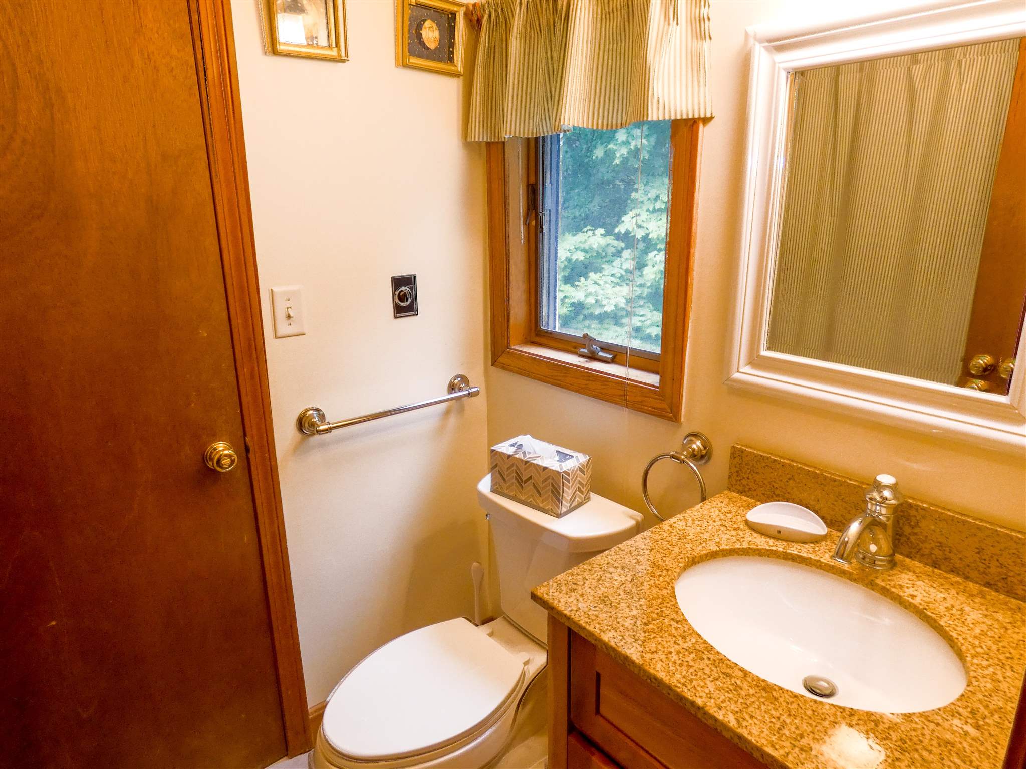20 Joan's Ridge Road West Dover, VT 05356 - Photo 11 of 19 Gallery Image 11