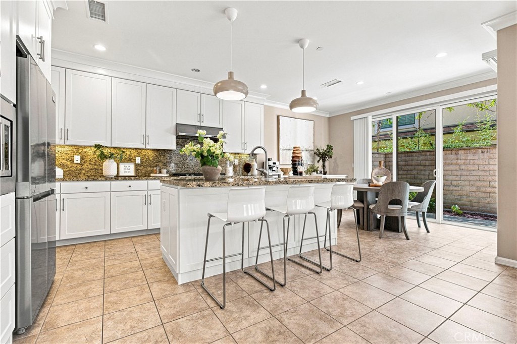 259 Rodeo Irvine, CA 92602 - Photo 15 of 50 Gallery Image 15