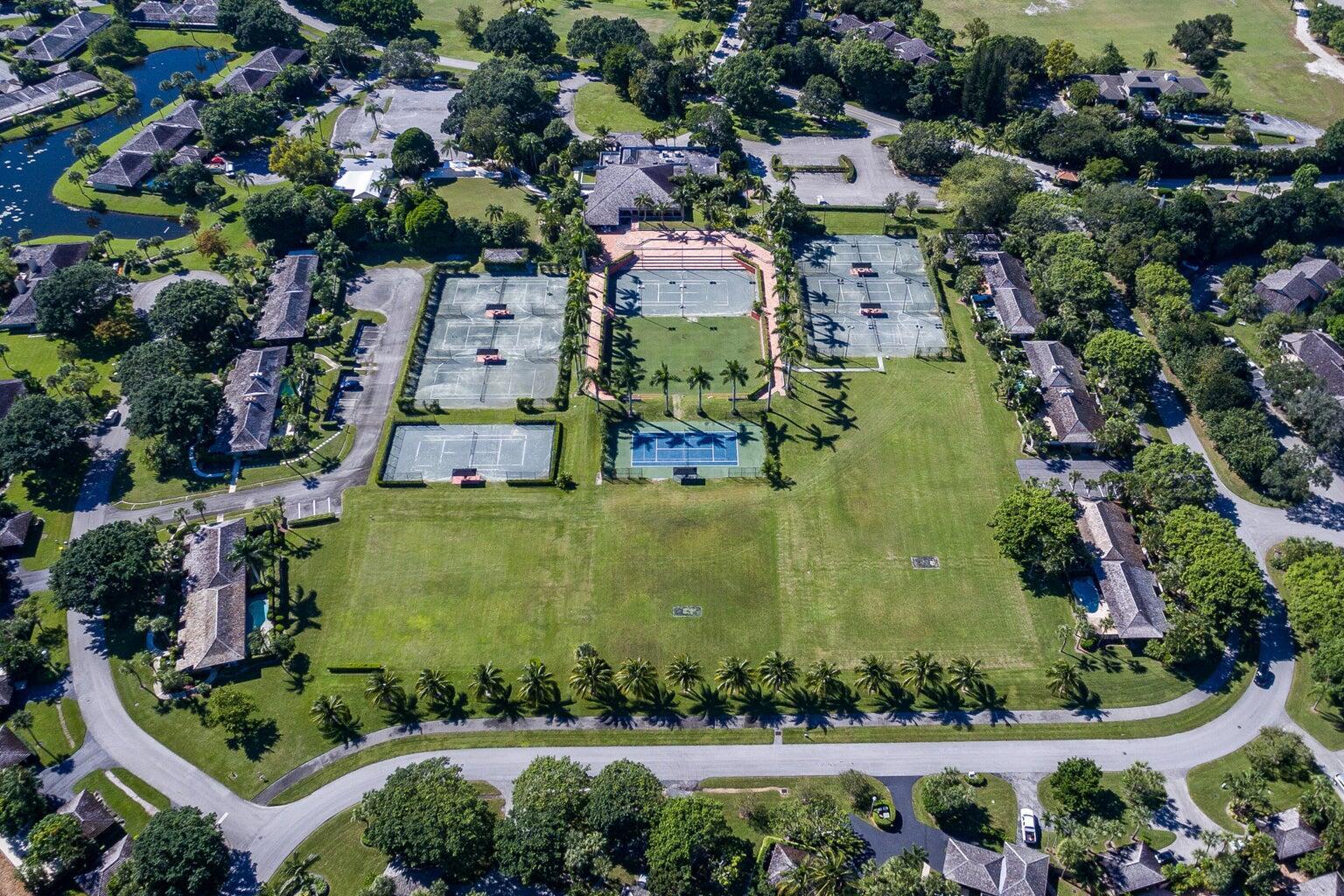 13329 Polo Club Road, Unit 104 Wellington, FL 33414 - Photo 17 of 26 20240527151540994804000000-o