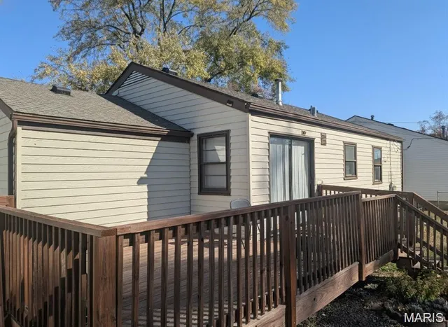 $159,000 | 830 Loekes Drive, Florissant, MO 63031