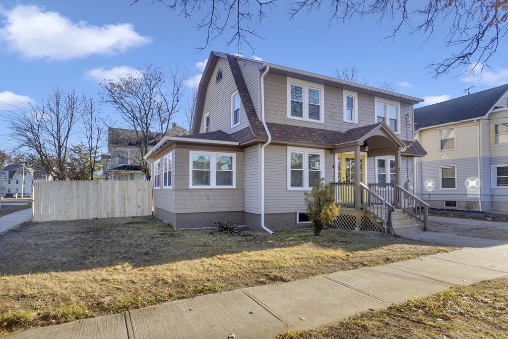 3 Norfolk Street Springfield, MA 01109 - Photo 41 of 42 a front view of a house with a yard