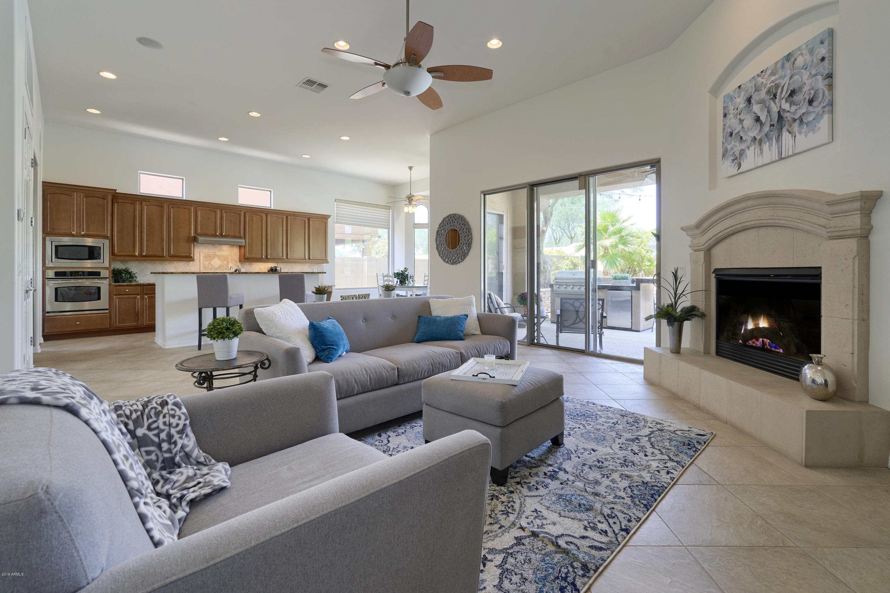 3724 East Maffeo Road Phoenix, AZ 85050 - Photo 8 of 35 15 - Living Room - Kitchen