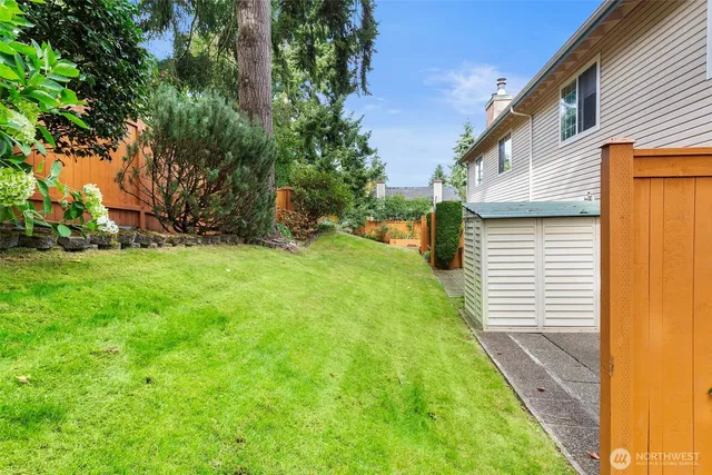 $439,950 | 21308 48th Avenue West, Unit D1, Mountlake Terrace, WA 98043