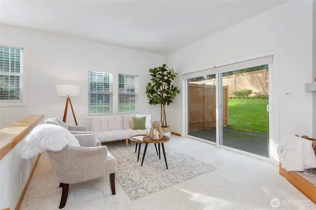 $439,950 | 21308 48th Avenue West, Unit D1, Mountlake Terrace, WA 98043