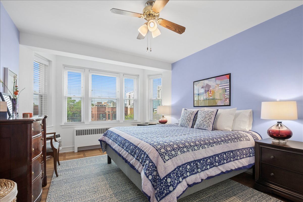 1585 Ridge Avenue, Unit 406 Evanston, IL 60201 - Photo 13 of 18