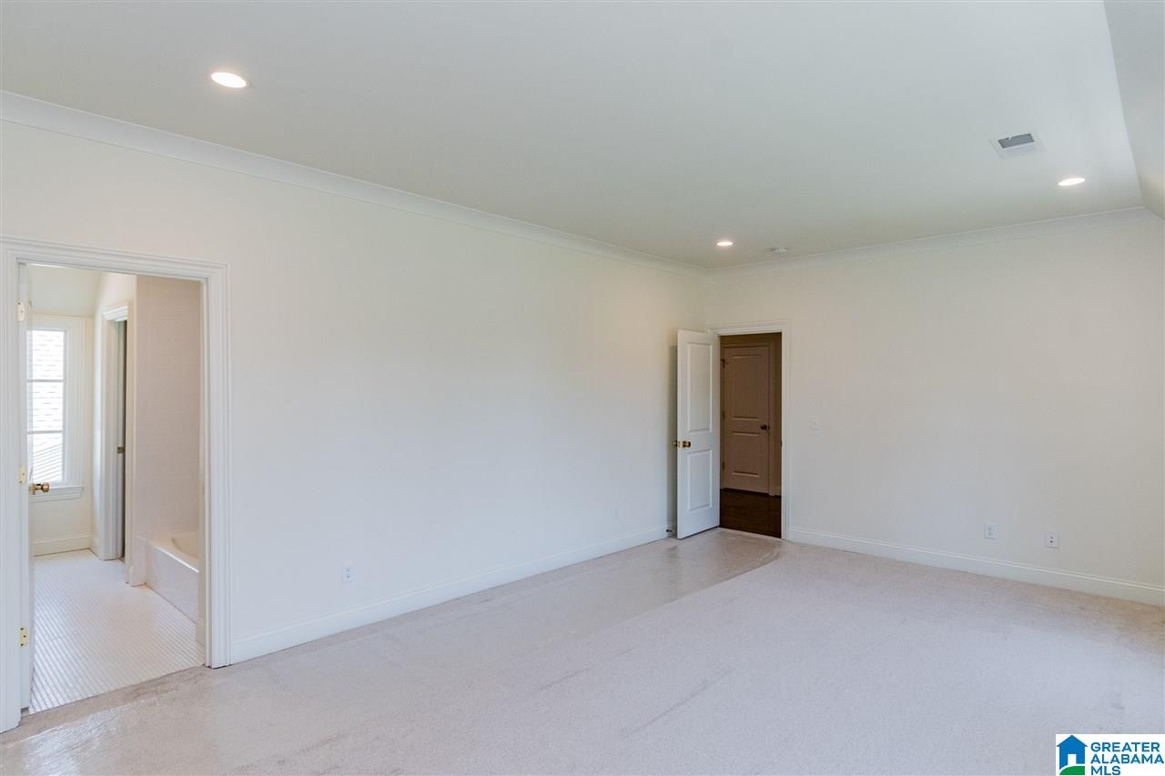 2500 Shades Crest Road Birmingham, AL 35209 - Photo 32 of 46