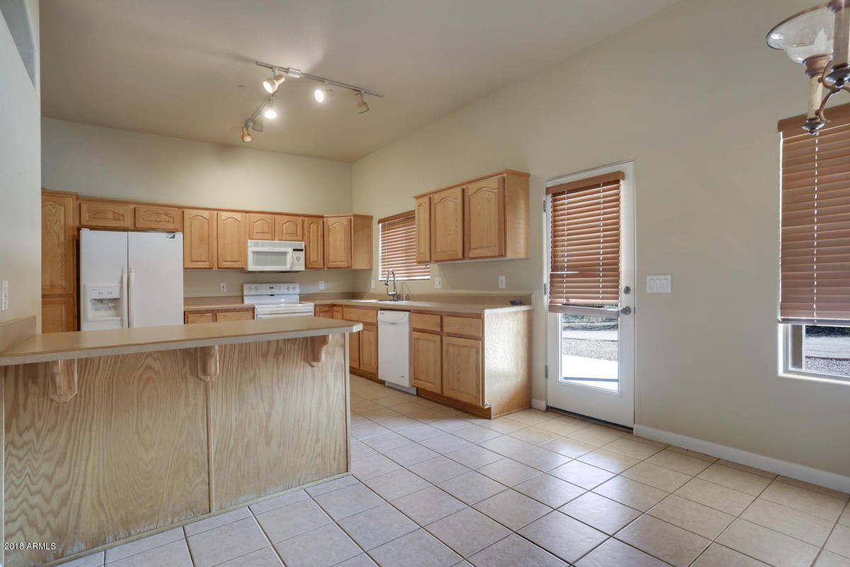 15925 West Skinner Road Surprise, AZ 85387 - Photo 14 of 53 15925-West-Skinner-Road-23