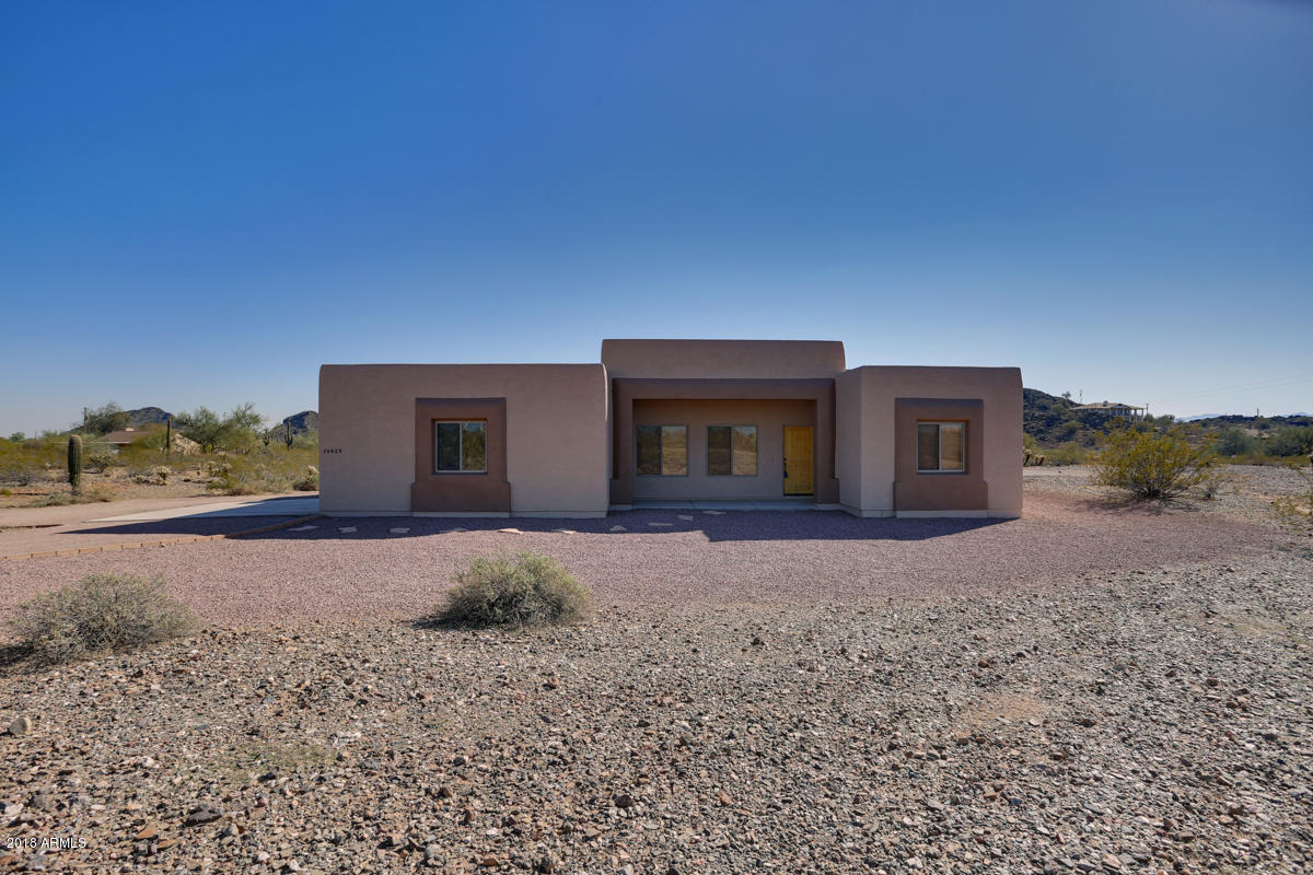 15925 West Skinner Road Surprise, AZ 85387 - Photo 3 of 53 15925-West-Skinner-Road-12