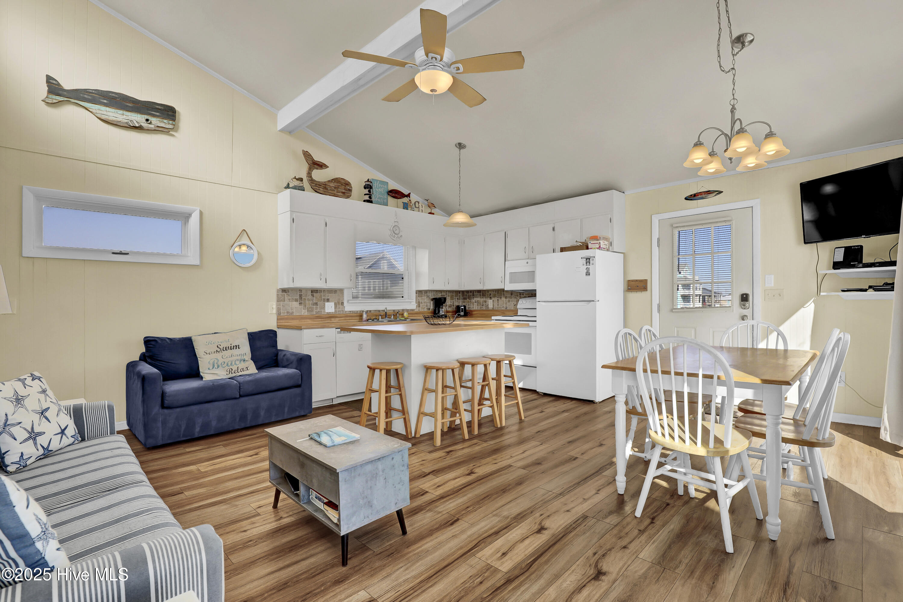464 Topsail Road North Topsail Beach, NC 28460 - Photo 13 of 39 6G8A5535