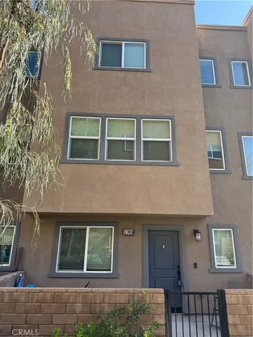 $639,999 | 12745 Watt Lane, Unit B, Sylmar, CA 91342