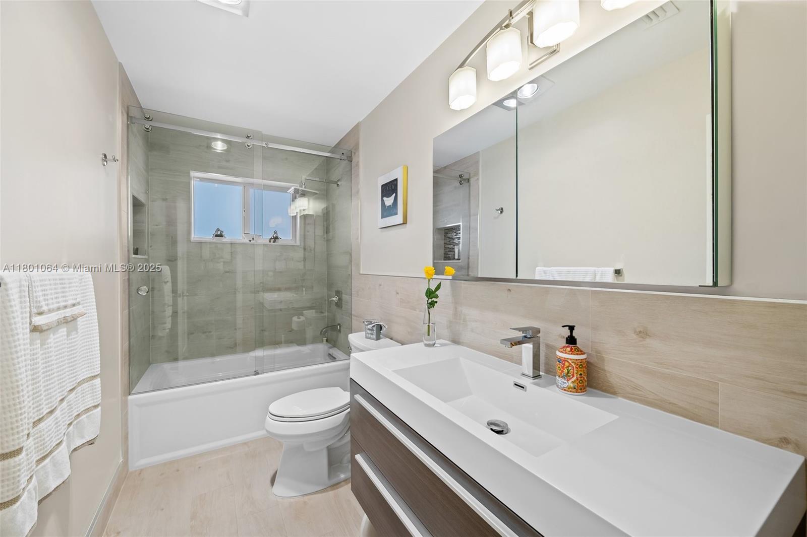 5318 Garfield Street Hollywood, FL 33021 - Photo 17 of 26