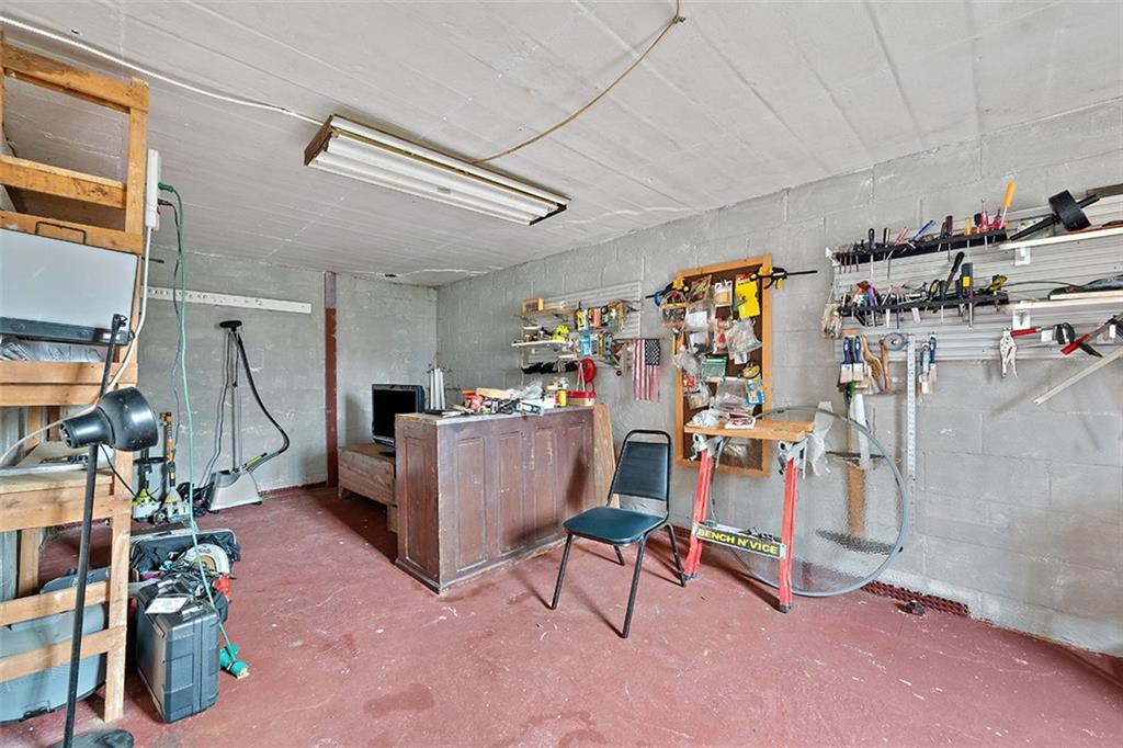 1356 Washington Road Pittsburgh, PA 15228 - Photo 23 of 25 Gallery Image 23