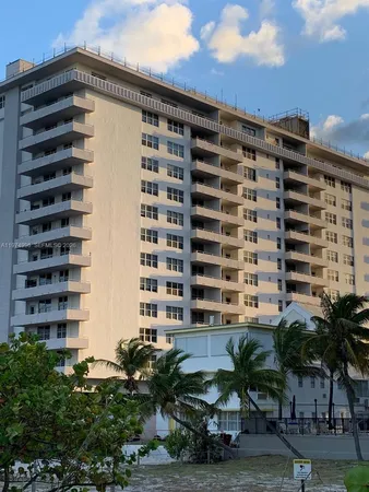 $2,150 | 9225 Collins Avenue, Unit 903, Surfside, FL 33154