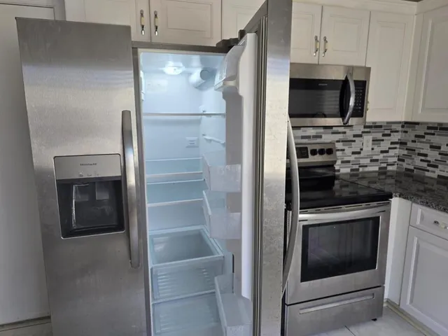 $3,000 | 4768 Southwest 14th Court, Deerfield Beach, FL 33442