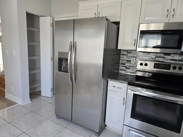 $3,000 | 4768 Southwest 14th Court, Deerfield Beach, FL 33442